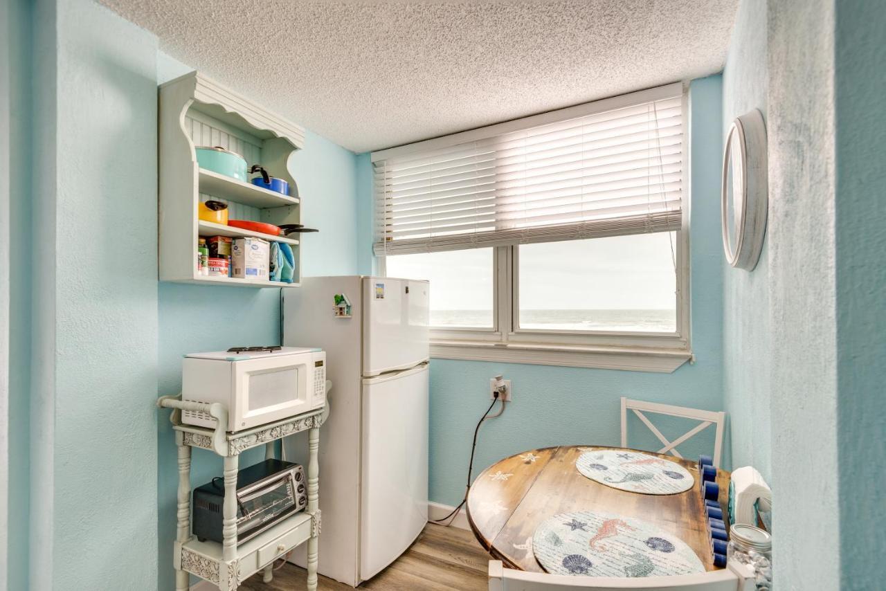 Updated Daytona Beach Oceanfront Studio! Екстер'єр фото
